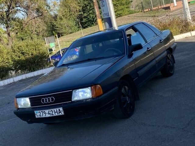 Синий Ауди 100, объемом двигателя 2 л и пробегом 140 тыс. км за 1350 $, фото 1 на Automoto.ua