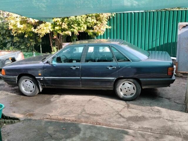 Синий Ауди 100, объемом двигателя 2 л и пробегом 550 тыс. км за 1313 $, фото 5 на Automoto.ua