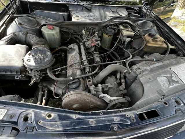 Синий Ауди 100, объемом двигателя 2 л и пробегом 358 тыс. км за 55000 $, фото 20 на Automoto.ua