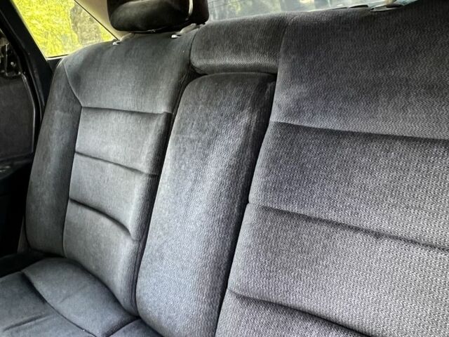 Синий Ауди 100, объемом двигателя 2 л и пробегом 358 тыс. км за 55000 $, фото 9 на Automoto.ua