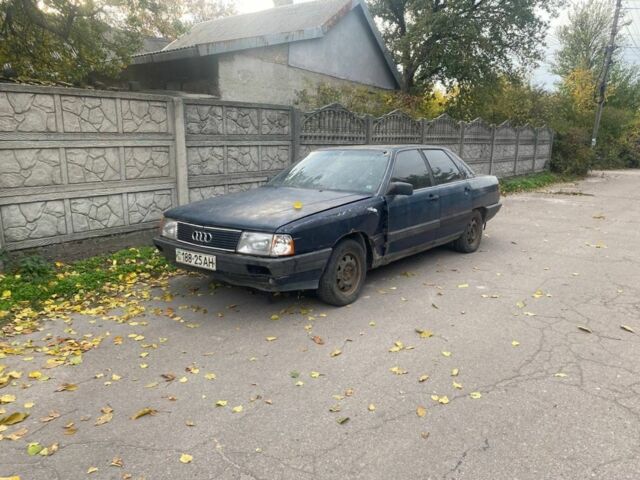 Синий Ауди 100, объемом двигателя 2 л и пробегом 125 тыс. км за 500 $, фото 1 на Automoto.ua