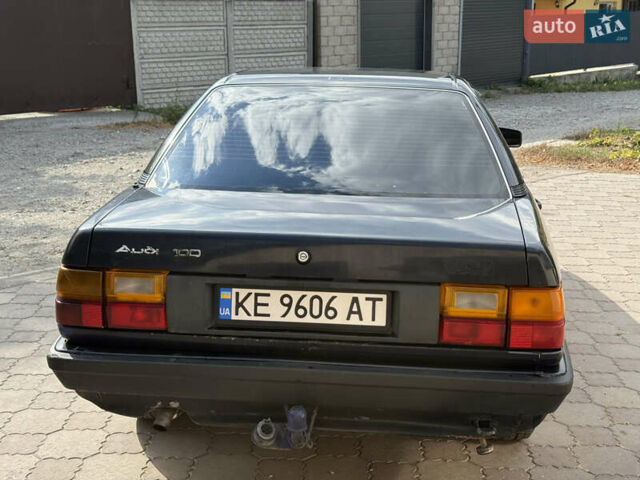 Синий Ауди 100, объемом двигателя 1.8 л и пробегом 555 тыс. км за 1375 $, фото 5 на Automoto.ua