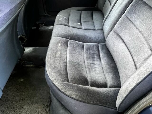 Синий Ауди 100, объемом двигателя 2 л и пробегом 358 тыс. км за 55000 $, фото 10 на Automoto.ua