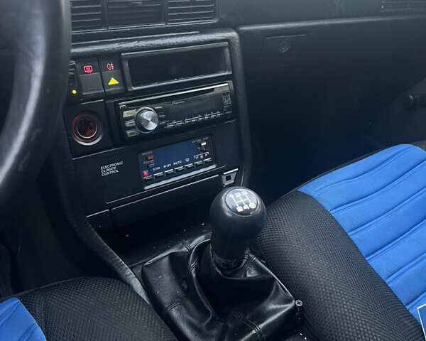 Синий Ауди 100, объемом двигателя 2 л и пробегом 300 тыс. км за 1150 $, фото 8 на Automoto.ua