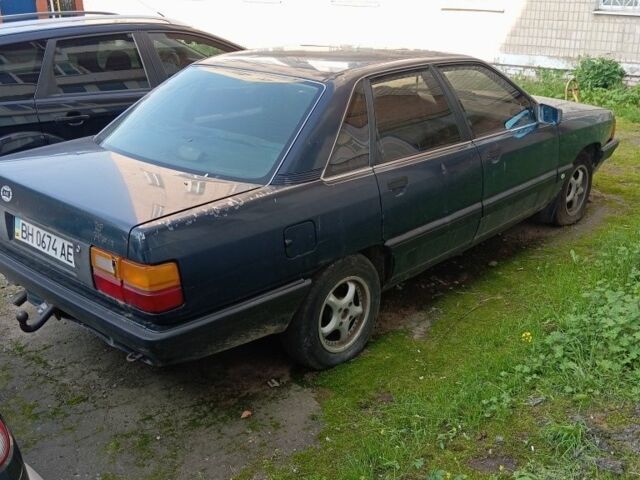 Синий Ауди 100, объемом двигателя 2 л и пробегом 500 тыс. км за 1000 $, фото 1 на Automoto.ua