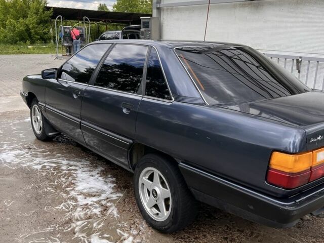 Синий Ауди 100, объемом двигателя 1.8 л и пробегом 100 тыс. км за 2000 $, фото 6 на Automoto.ua