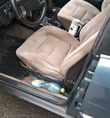 Синий Ауди 100, объемом двигателя 2.3 л и пробегом 167 тыс. км за 720 $, фото 6 на Automoto.ua