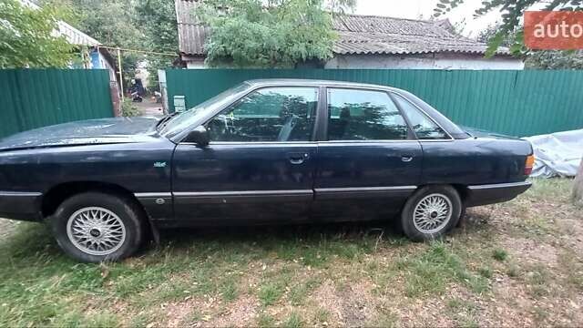 Синий Ауди 100, объемом двигателя 1.8 л и пробегом 300 тыс. км за 1500 $, фото 7 на Automoto.ua