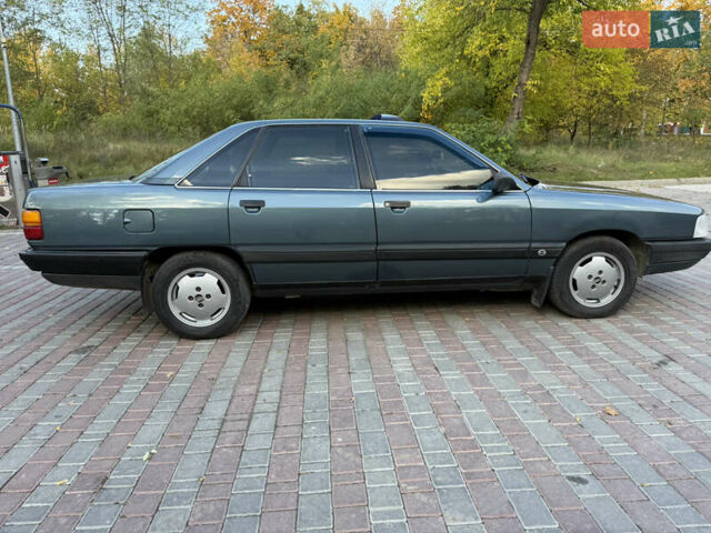 Синий Ауди 100, объемом двигателя 1.8 л и пробегом 457 тыс. км за 2499 $, фото 16 на Automoto.ua