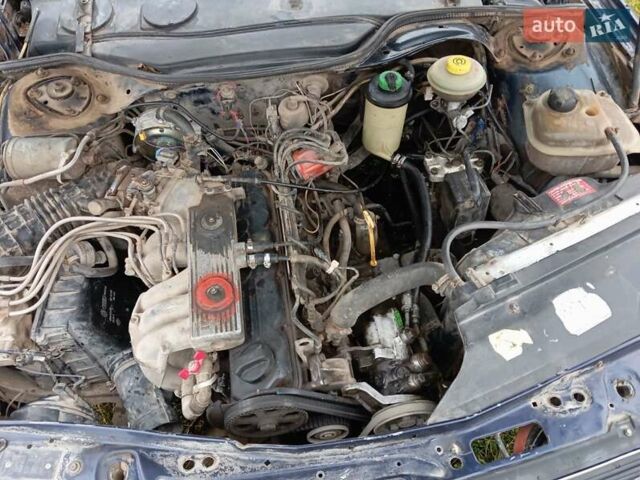 Синий Ауди 100, объемом двигателя 2.31 л и пробегом 424 тыс. км за 1150 $, фото 9 на Automoto.ua