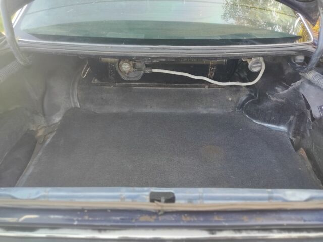 Синий Ауди 100, объемом двигателя 2.3 л и пробегом 240 тыс. км за 950 $, фото 9 на Automoto.ua