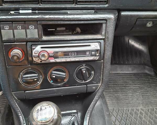 Ауди 100 1990 в Тернополе на Automoto.ua Синий Ауди 100, объемом двигателя 2 л и пробегом 250 тыс. км за 2499 $, фото 11 на Automoto.ua