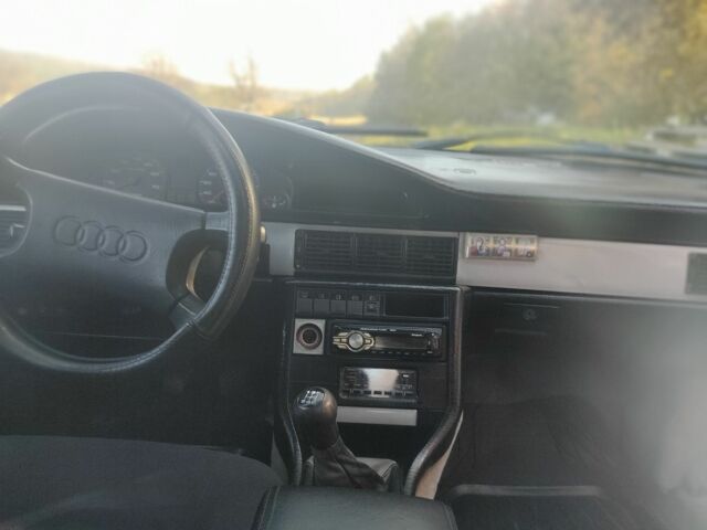 Синий Ауди 100, объемом двигателя 2.3 л и пробегом 240 тыс. км за 950 $, фото 14 на Automoto.ua