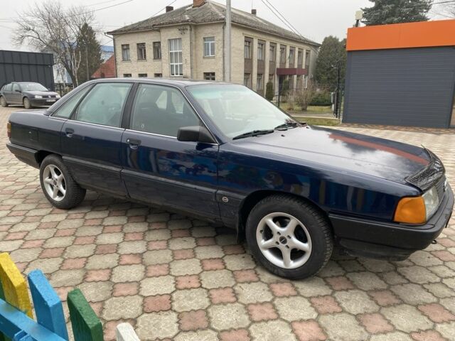 Синій Ауді 100, об'ємом двигуна 1.8 л та пробігом 265 тис. км за 2800 $, фото 5 на Automoto.ua