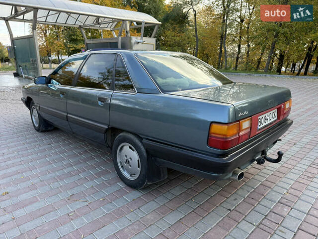 Синий Ауди 100, объемом двигателя 1.8 л и пробегом 457 тыс. км за 2499 $, фото 8 на Automoto.ua