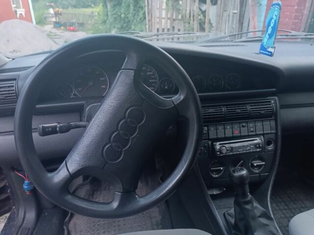 Ауди 100 1991 в Виннице на Automoto.ua Синий Ауди 100, объемом двигателя 2.3 л и пробегом 295 тыс. км за 1550 $, фото 3 на Automoto.ua