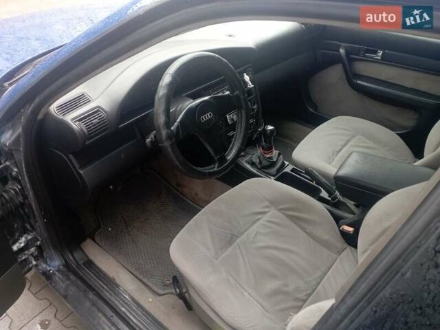 Ауди 100 1991 в Умани на Automoto.ua Синий Ауди 100, объемом двигателя 2 л и пробегом 350 тыс. км за 2700 $, фото 3 на Automoto.ua