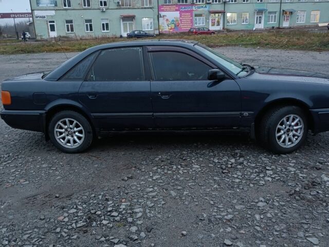 Синій Ауді 100, об'ємом двигуна 2.3 л та пробігом 300 тис. км за 2200 $, фото 1 на Automoto.ua