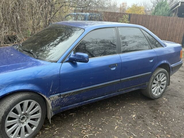 Синий Ауди 100, объемом двигателя 2.3 л и пробегом 400 тыс. км за 800 $, фото 1 на Automoto.ua