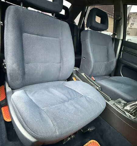 Синий Ауди 100, объемом двигателя 2 л и пробегом 247 тыс. км за 2200 $, фото 26 на Automoto.ua