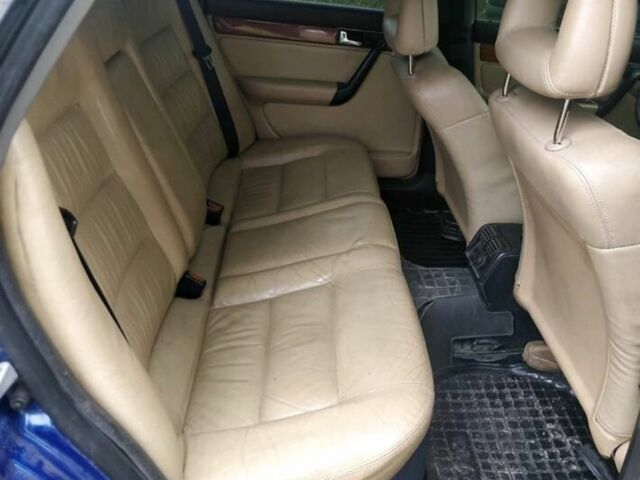 Синий Ауди 100, объемом двигателя 2.3 л и пробегом 400 тыс. км за 800 $, фото 4 на Automoto.ua