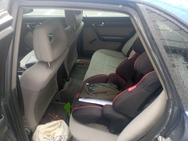 Синий Ауди 100, объемом двигателя 2 л и пробегом 350 тыс. км за 2700 $, фото 8 на Automoto.ua