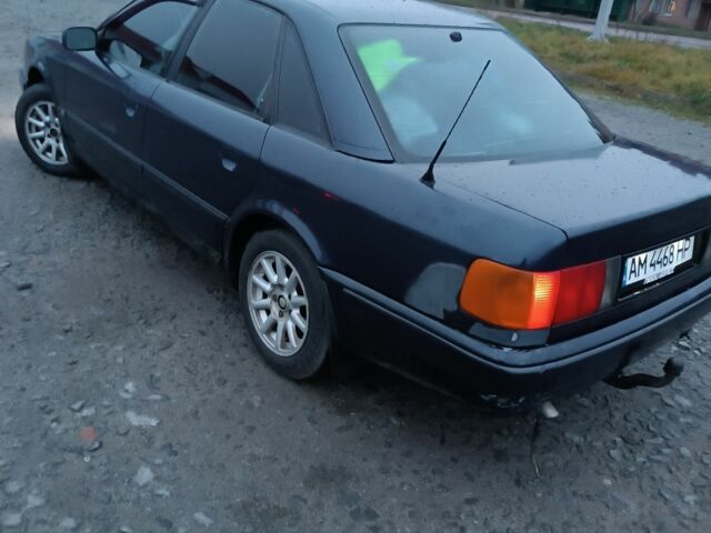 Синій Ауді 100, об'ємом двигуна 2.3 л та пробігом 300 тис. км за 2200 $, фото 3 на Automoto.ua