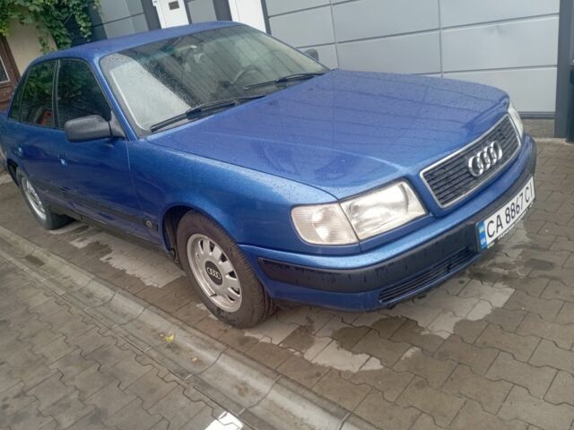 Синий Ауди 100, объемом двигателя 2 л и пробегом 350 тыс. км за 2700 $, фото 2 на Automoto.ua
