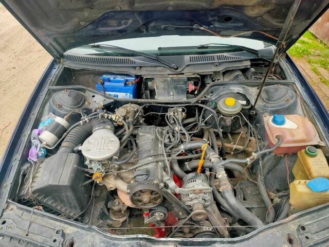 Синій Ауді 100, об'ємом двигуна 2 л та пробігом 200 тис. км за 1650 $, фото 6 на Automoto.ua