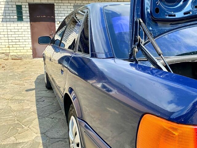 Синий Ауди 100, объемом двигателя 2.3 л и пробегом 345 тыс. км за 3499 $, фото 9 на Automoto.ua