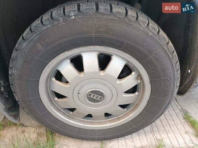 Синий Ауди 100, объемом двигателя 2.3 л и пробегом 400 тыс. км за 2900 $, фото 1 на Automoto.ua