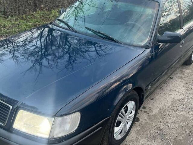 Синий Ауди 100, объемом двигателя 2.8 л и пробегом 258 тыс. км за 2500 $, фото 9 на Automoto.ua