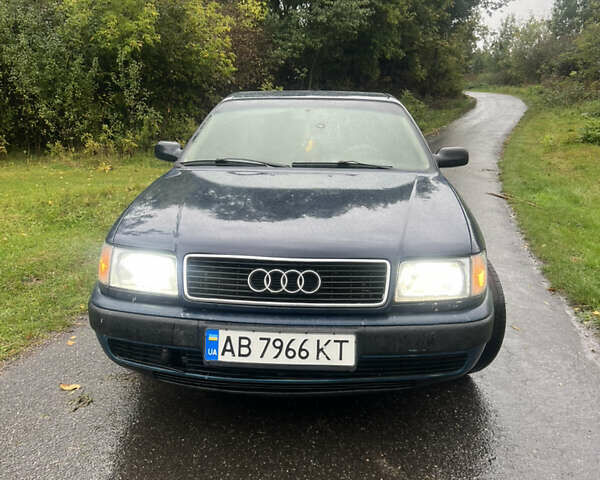 Синий Ауди 100, объемом двигателя 2.8 л и пробегом 300 тыс. км за 2450 $, фото 2 на Automoto.ua