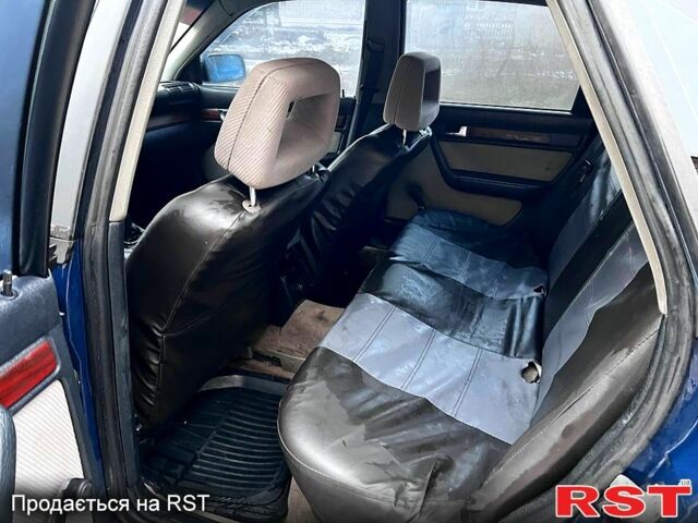 Синий Ауди 100, объемом двигателя 2.3 л и пробегом 0 тыс. км за 2300 $, фото 8 на Automoto.ua