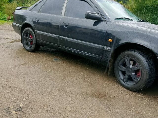 Синий Ауди 100, объемом двигателя 2 л и пробегом 368 тыс. км за 1800 $, фото 1 на Automoto.ua