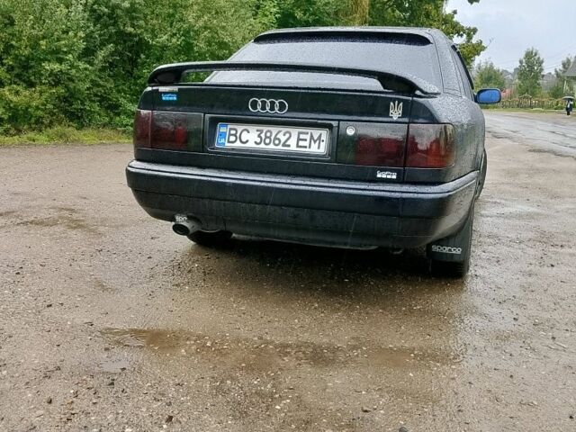 Синий Ауди 100, объемом двигателя 2 л и пробегом 368 тыс. км за 1800 $, фото 4 на Automoto.ua