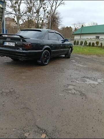 Синий Ауди 100, объемом двигателя 1.98 л и пробегом 382 тыс. км за 1700 $, фото 3 на Automoto.ua