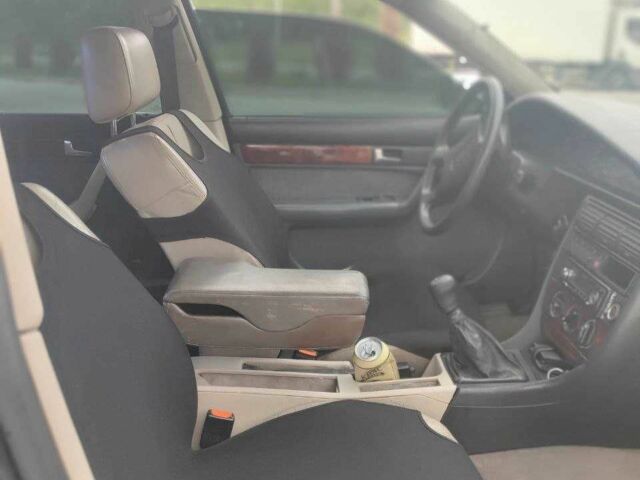 Синій Ауді 100, об'ємом двигуна 2 л та пробігом 200 тис. км за 1650 $, фото 16 на Automoto.ua