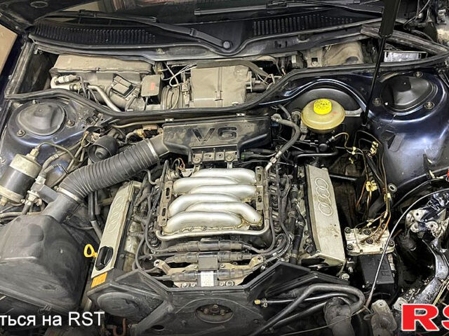 Синій Ауді 100, об'ємом двигуна 2.6 л та пробігом 0 тис. км за 1200 $, фото 4 на Automoto.ua