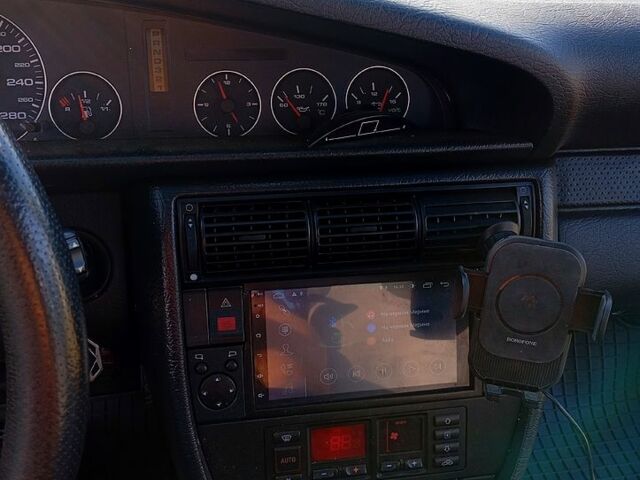 Синий Ауди 100, объемом двигателя 2.6 л и пробегом 246 тыс. км за 2900 $, фото 2 на Automoto.ua