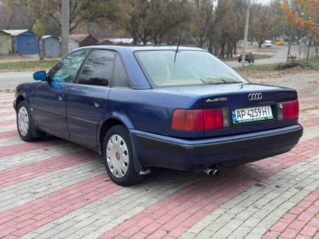 Синий Ауди 100, объемом двигателя 2.6 л и пробегом 250 тыс. км за 1999 $, фото 5 на Automoto.ua