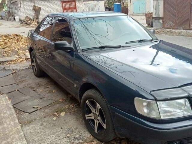 Синій Ауді 100, об'ємом двигуна 2 л та пробігом 300 тис. км за 2900 $, фото 1 на Automoto.ua