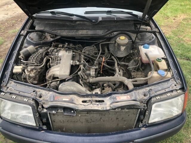 Синій Ауді 100, об'ємом двигуна 2.3 л та пробігом 3 тис. км за 2300 $, фото 1 на Automoto.ua