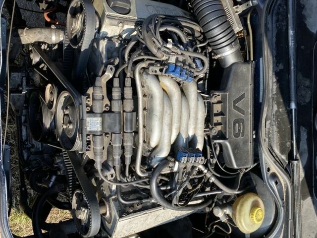 Синий Ауди 100, объемом двигателя 2.6 л и пробегом 400 тыс. км за 999 $, фото 17 на Automoto.ua