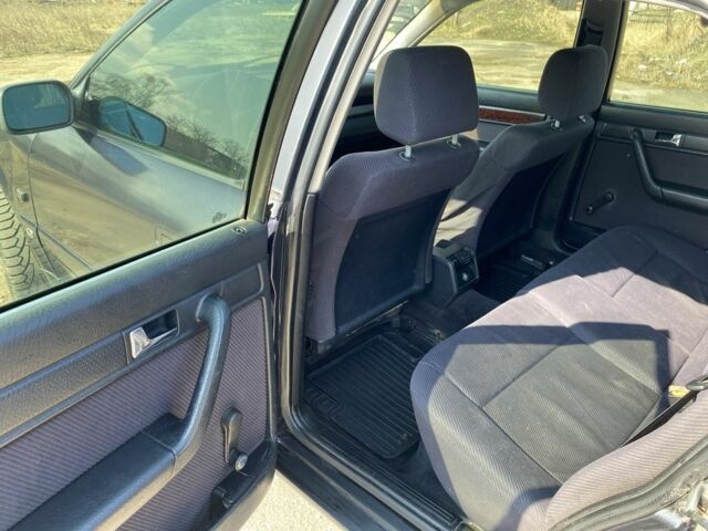 Синий Ауди 100, объемом двигателя 2.6 л и пробегом 400 тыс. км за 999 $, фото 12 на Automoto.ua