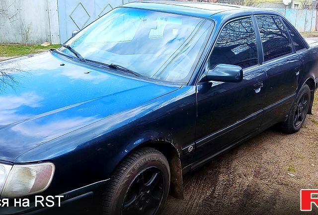 Синий Ауди 100, объемом двигателя 2.8 л и пробегом 388 тыс. км за 2000 $, фото 2 на Automoto.ua