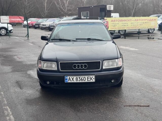 Синий Ауди 100, объемом двигателя 2 л и пробегом 264 тыс. км за 2500 $, фото 1 на Automoto.ua
