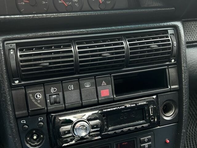 Синій Ауді 100, об'ємом двигуна 2.6 л та пробігом 306 тис. км за 1950 $, фото 17 на Automoto.ua