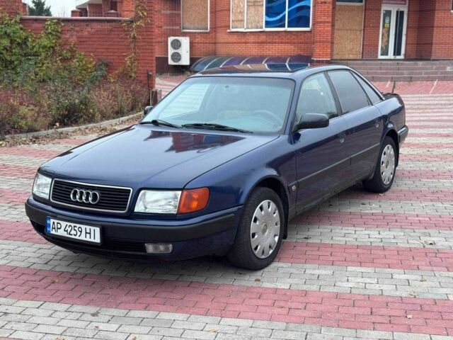 Синий Ауди 100, объемом двигателя 2.6 л и пробегом 250 тыс. км за 1999 $, фото 2 на Automoto.ua