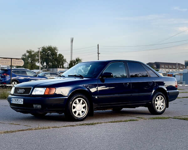 Синий Ауди 100, объемом двигателя 2.6 л и пробегом 356 тыс. км за 3200 $, фото 1 на Automoto.ua